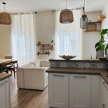 Apartment Duplex Calme 3 Aux Chartrons - 6 Couchages