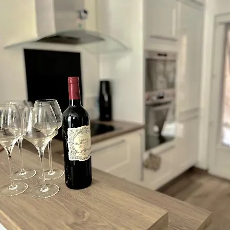 Duplex Calme 3 Aux Chartrons - 6 Couchages * Bordeaux